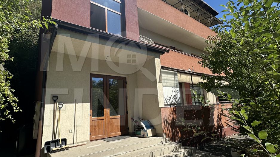 Apartament in vila, 90 mp, 2 dormitoare si 2 bai – Grigorescu, Donath - Poză 17