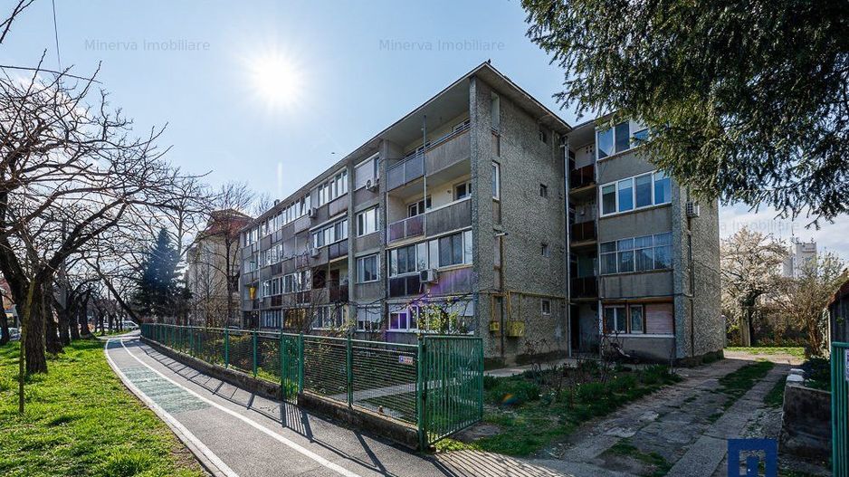 Bd CD LOGA Închiriere Apartament 2 camere decomandat, mobilat utilat, 340 euro - Poză 15