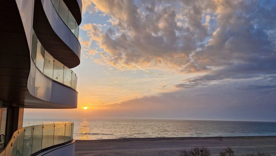Apartament LUX***Vedere catre MARE***Complex cu piscina//MAMAIA - Poză 1