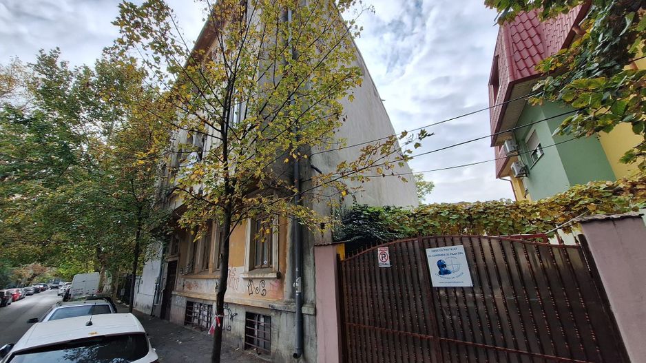 Proprietate Prestigioasa 700 mp - 344 mp teren Pache - Ferdinand - Poză 11