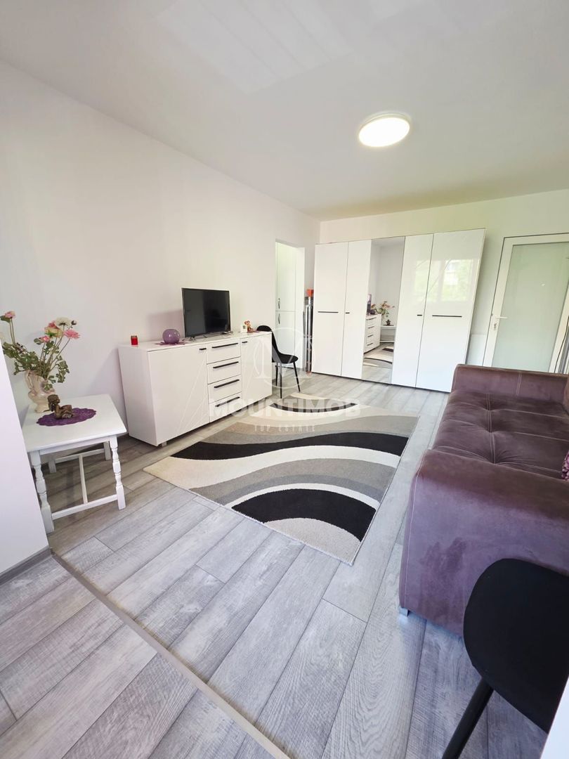 Apartament 2 camere, prima inchiriere, Tractorul/Brasov - Poză 3