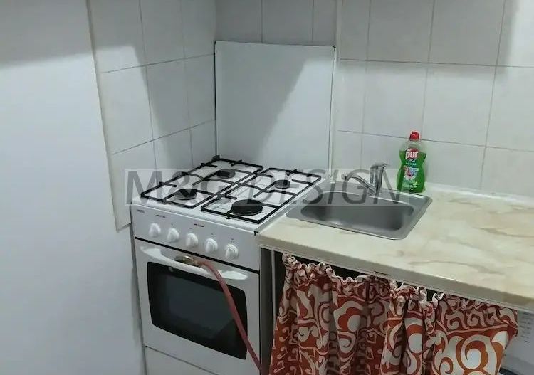 Garsoniera zona Complexul Studentesc etaj 2 - Poză 4