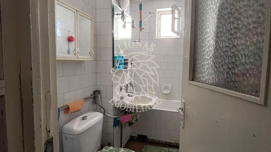 Apartament 3 camere 70 mp-balcon-Zona Imparatul Traian - Poză 6