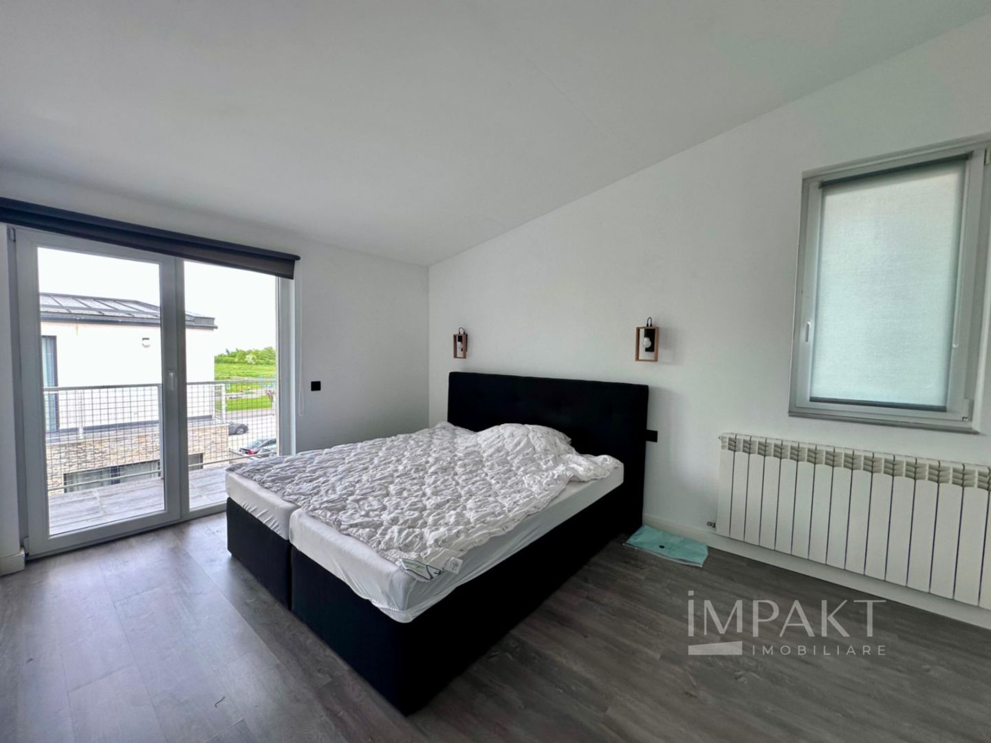 Casa cu acces securizat, curte si balcon | Buna Ziua - Poză 14