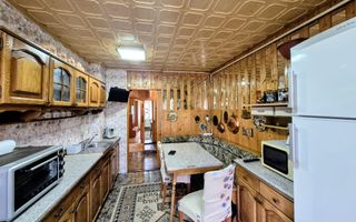 0% Comision | Apartament 4 camere | etaj 1 | 77 mp I garaj I Materna - Poză 2