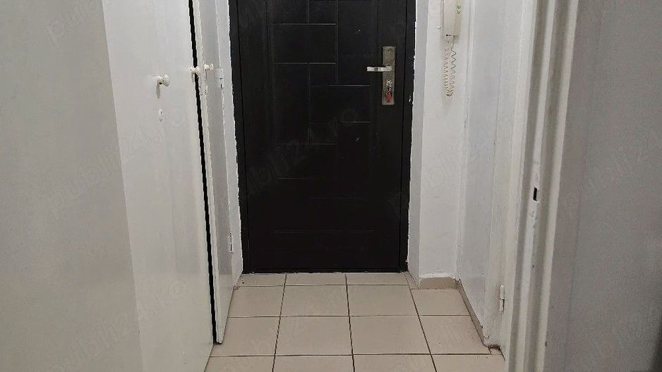 Garsonieră Titan, etaj 1/10, vedere parc IOR, metrou la 5 minute - Poză 1