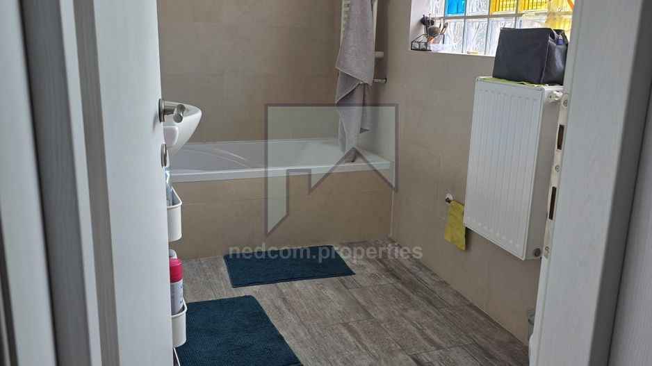 Vanzare Vila S+P+1 - Grivita - Caraiman - Poză 11