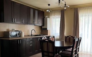 Apartament cu 3 camere de vânzare, Floresti. - Poză 1