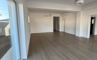 Casa traditionala napoletana gata de mutat! Finisaje premium - Poză 3
