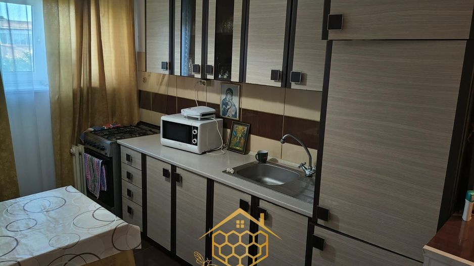 Apartament cu 2 camere in Brazda - Poză 10