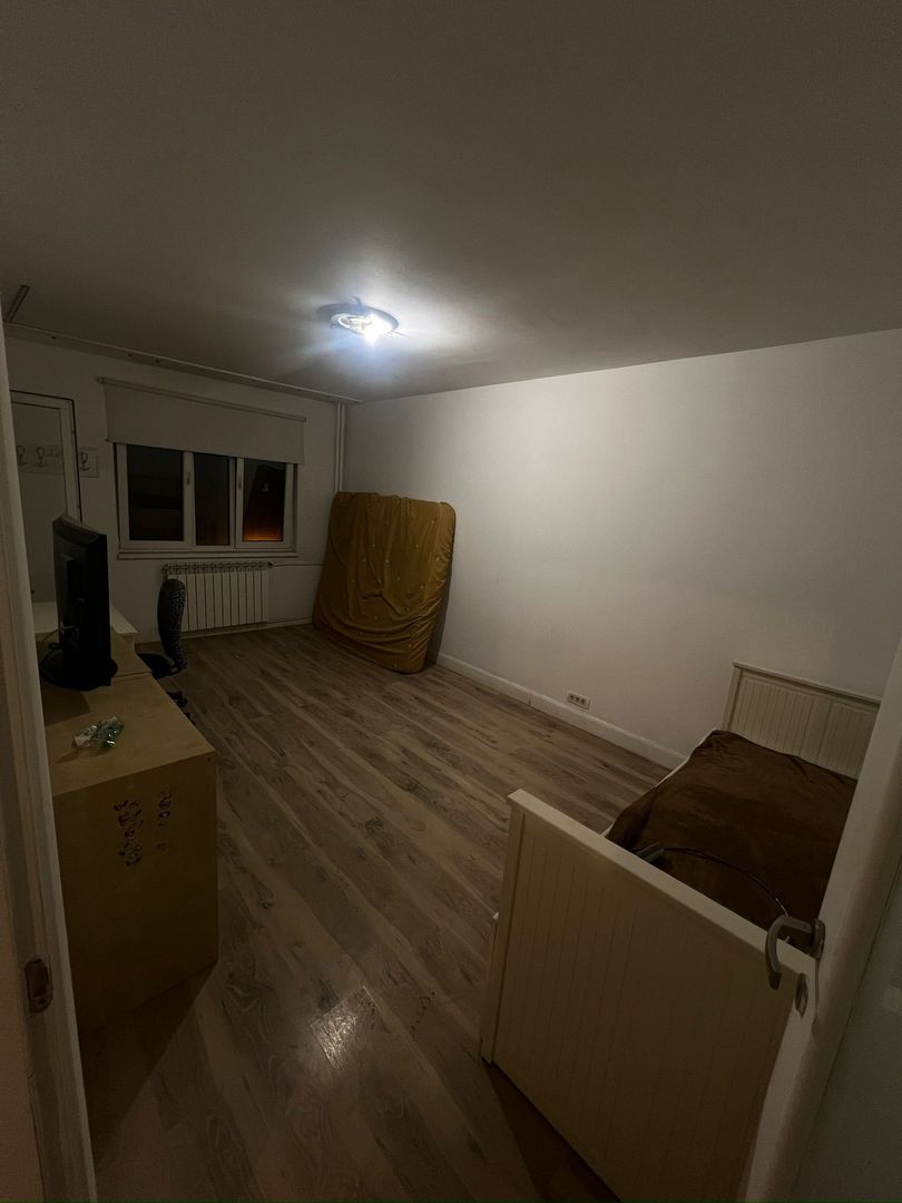 AP. 3 CAMERE RAHOVA, BUCATARIE INCHISA, LOC PARCARE, BLOC REABILITAT - Poză 3