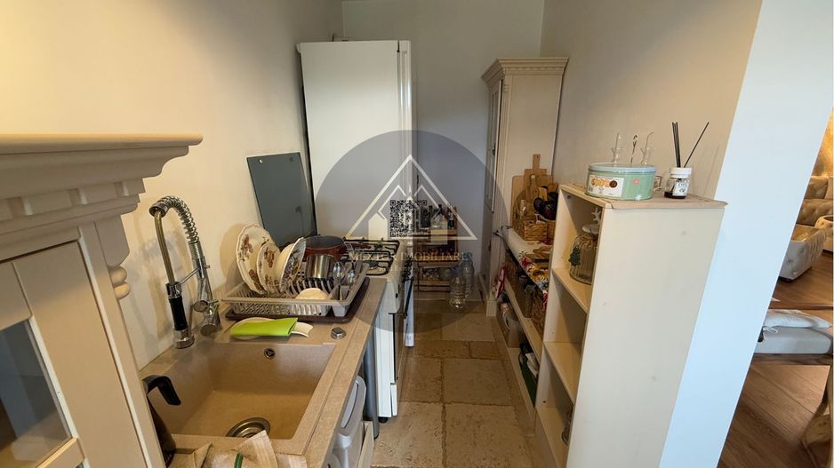 Casa noua, Medias - Poză 3