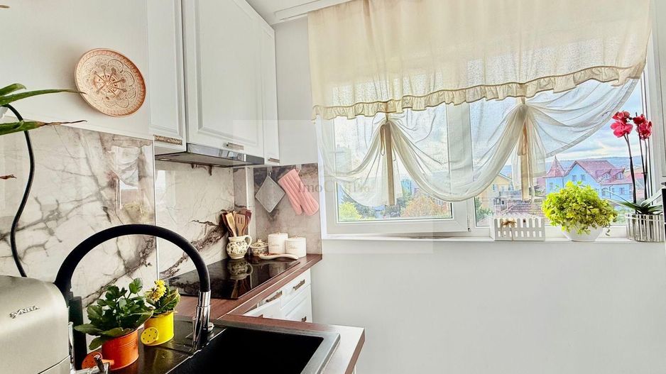 Apartament 2 camere de vânzare – etaj intermediar, garaj – Zona Mărășt - Poză 6