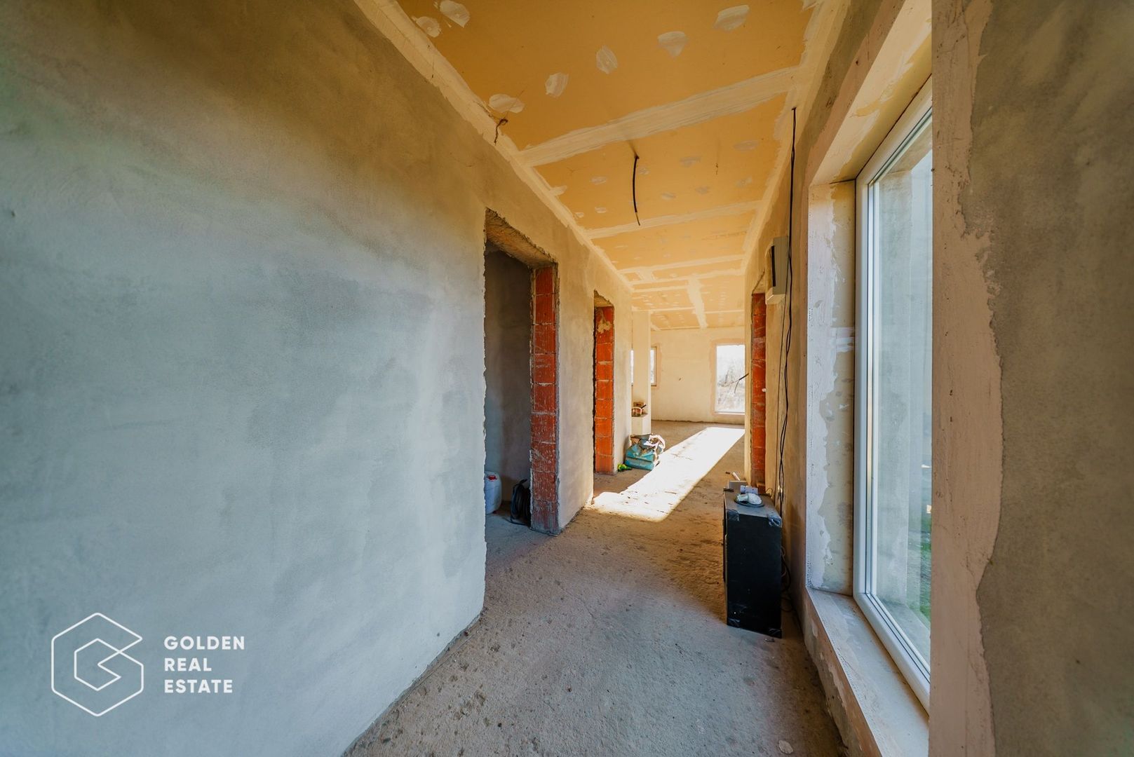 Casa la gri in Alunis,  teren 487 mp - Poză 12