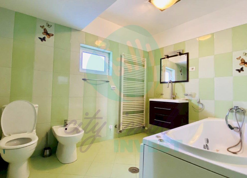 Apartament 6 camere tip dublex - Poză 9