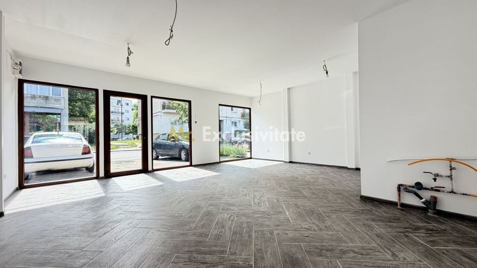 Inchiriere Spațiu Comercial 36 mp - Str. Corneliu Coposu - Carei - Poză 2