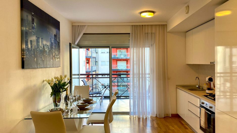 Apartament cu 3 camere si loc de parcare subteran - Poză 2