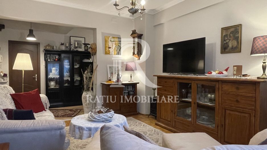 Apartament la casa | 3 Camere | Central | Oradea - Poză 4