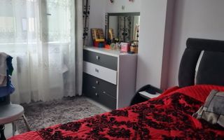 Apartament 2 camere, mobilat, Str. Pepinierei, Balciu - Poză 1