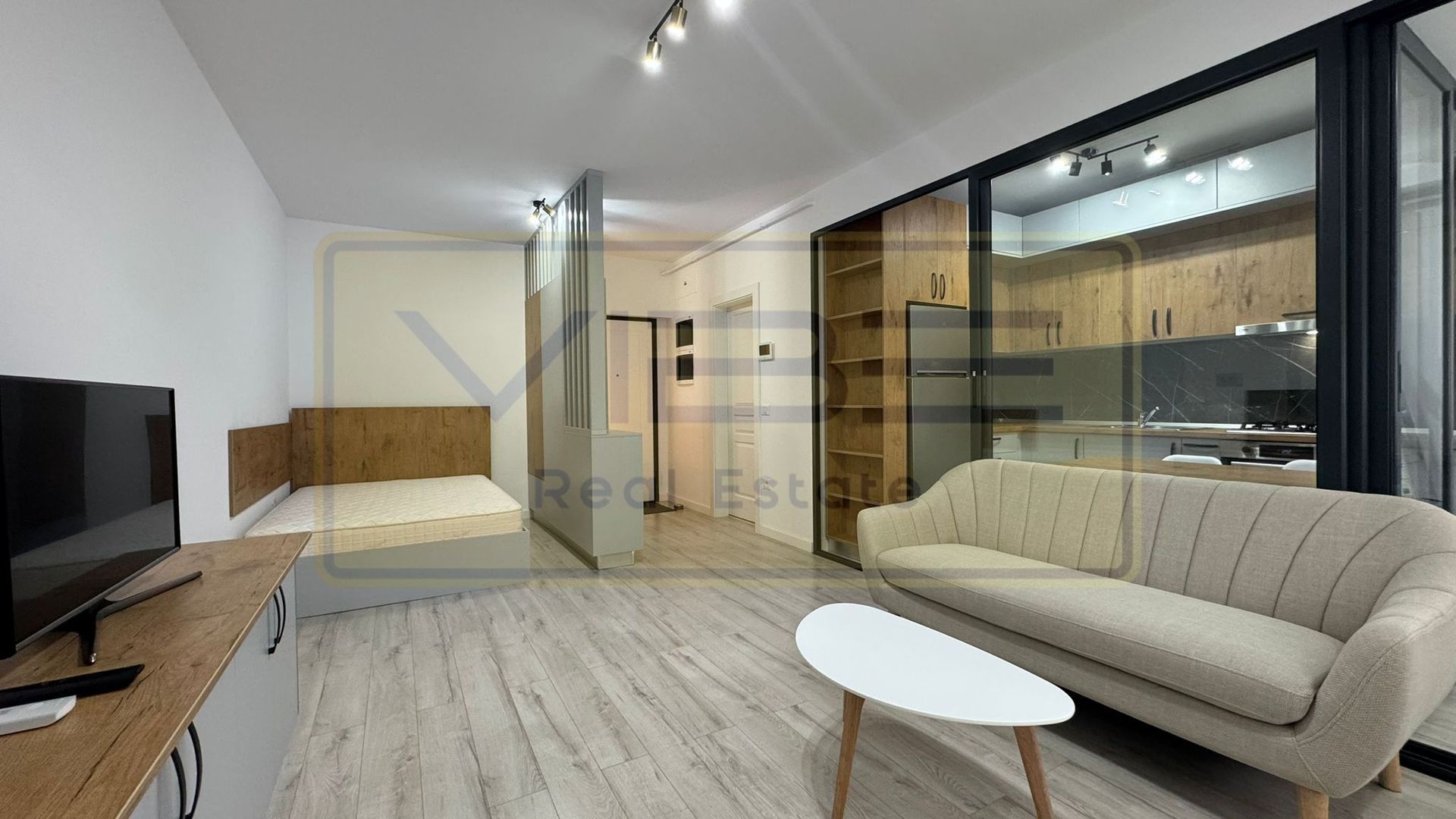 Apartament premium 1 camera + loc parcare  Comat Towers - Poză 3