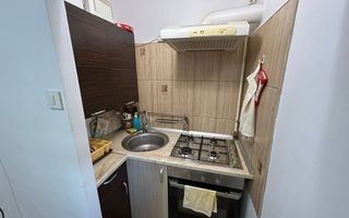 Apartament 3 camere, decomandat - zona Cetate - Poză 12