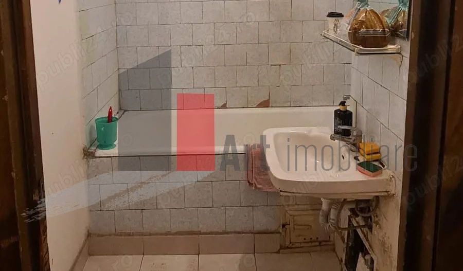 APARTAMENT 3 CAMERE LACUL TEI - Poză 4