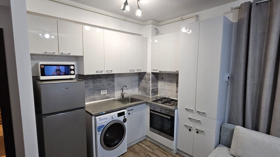 De vânzare apartament 2 camere – la doar 200 m de mare, Mamaia - Poză 12