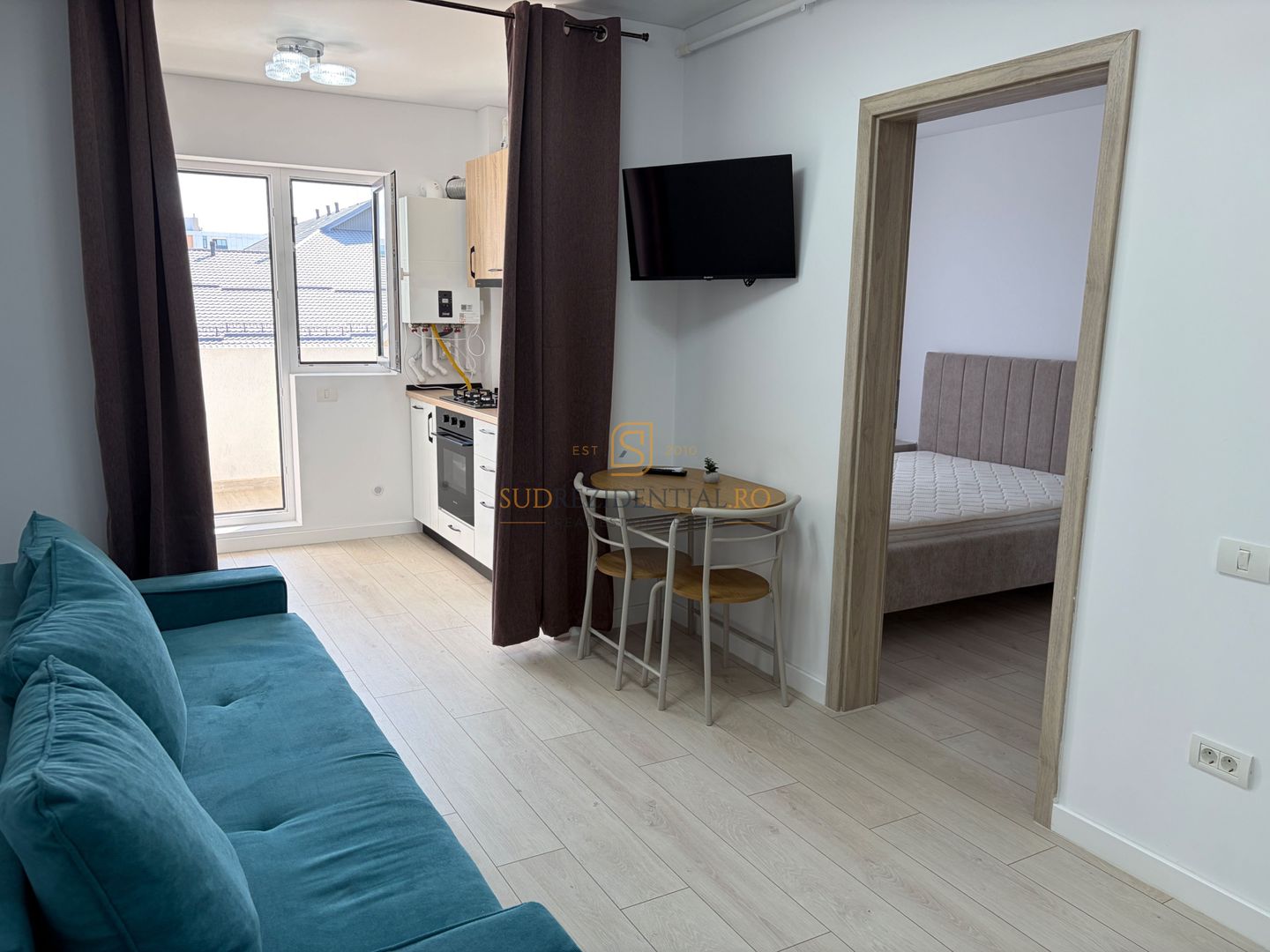 Studio 42 mp | PRIMA INCHIRIERE | mobilat & utilat, metrou Berceni - Poză 1