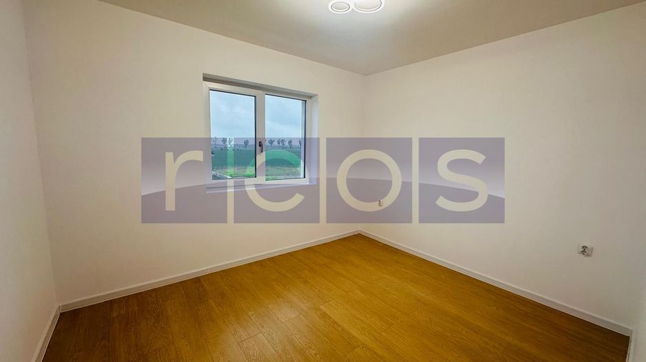 VILA DE VANZAR | BUFTEA | 4 CAMERE - Poză 10