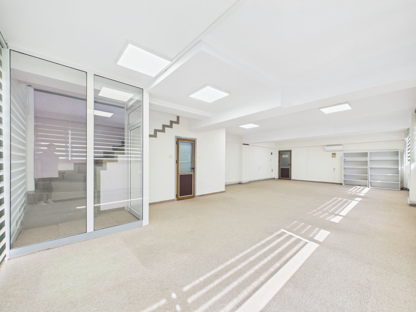 Spațiu comercial de 85 mp | Vila | Brâncoveanu | Sector 4 | Disponibil - Poză 7