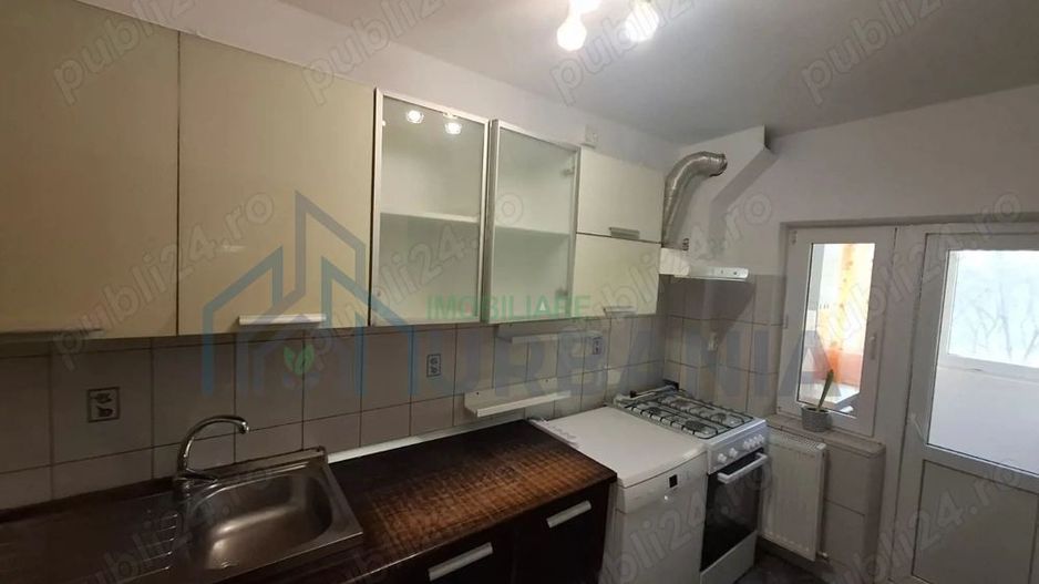 Inchiriez apartament 2 camere, zona Tatarasi Oancea - Poză 1