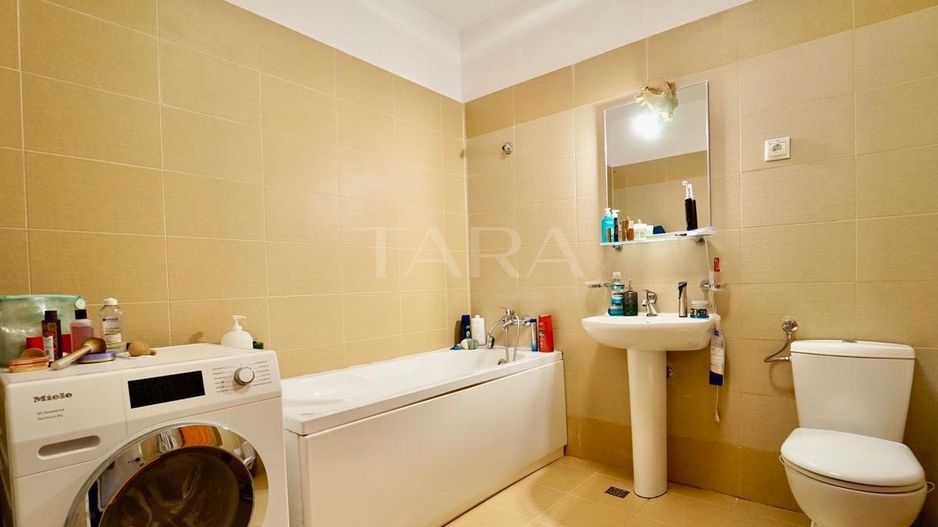 Apartament spațios, 3 camere, 100 mp, terasa, lângă Parcul Central. - Poză 9