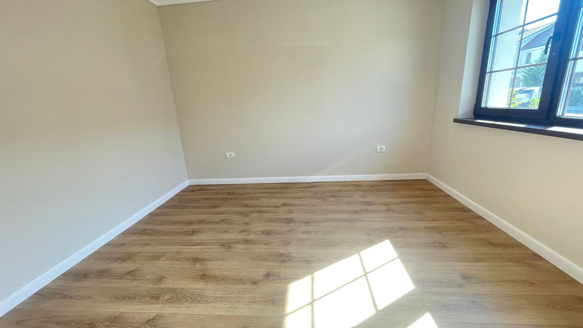 Duplex frumos si finisat modern in zona Mehala - Poză 8