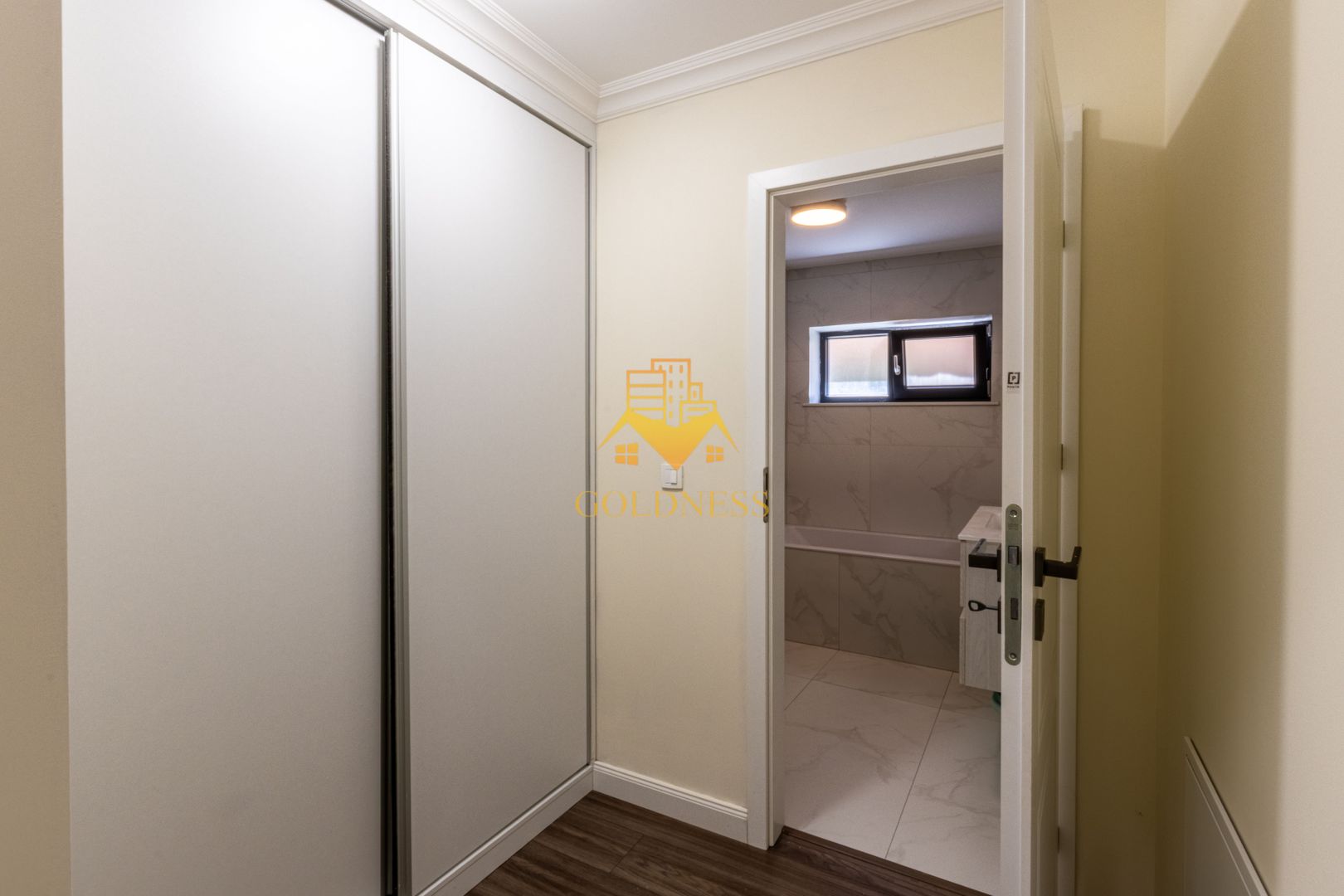 Casa tip duplex view superb panoramic, parcare Floresti Zona Razoare - Poză 9