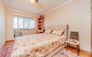 Apartament cu 3 camere - Poză 8