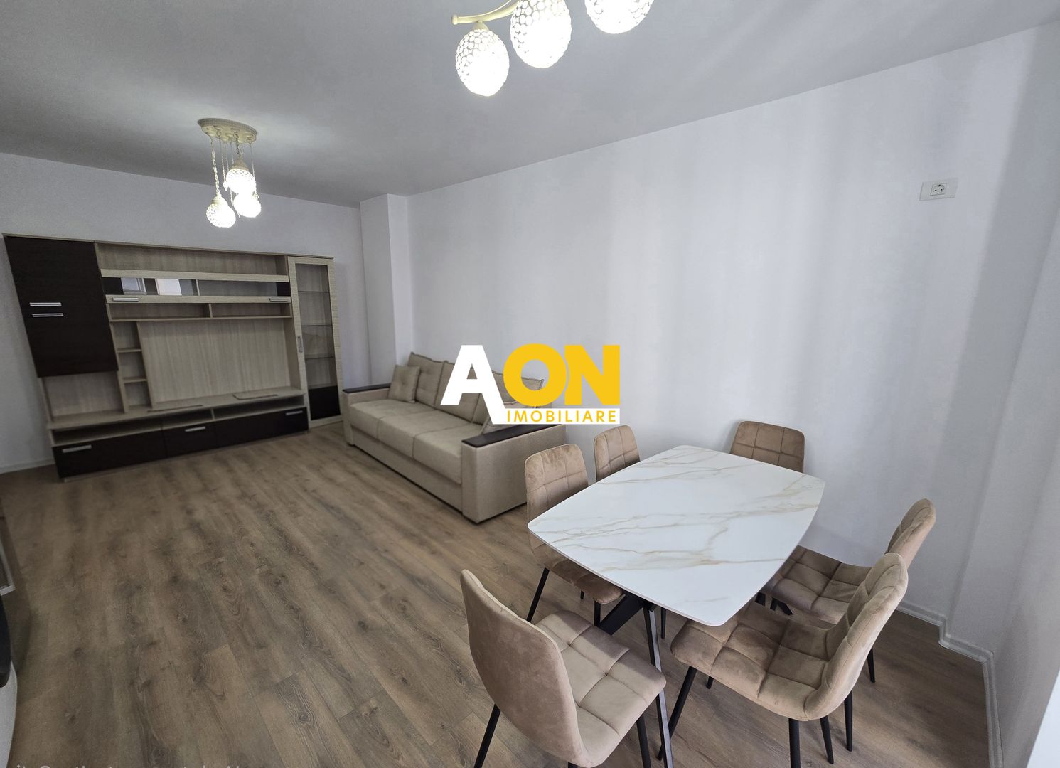 Apartament cu 3 Camere, Bloc Nou, Prima Închiriere, Zona Centru - Poză 2
