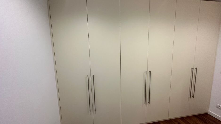 Apartament in vila cu curte  Dumbravita - Poză 14