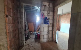 Casa independenta energetic Barnova Cercu, 4 camere, 475 mp teren - Poză 11