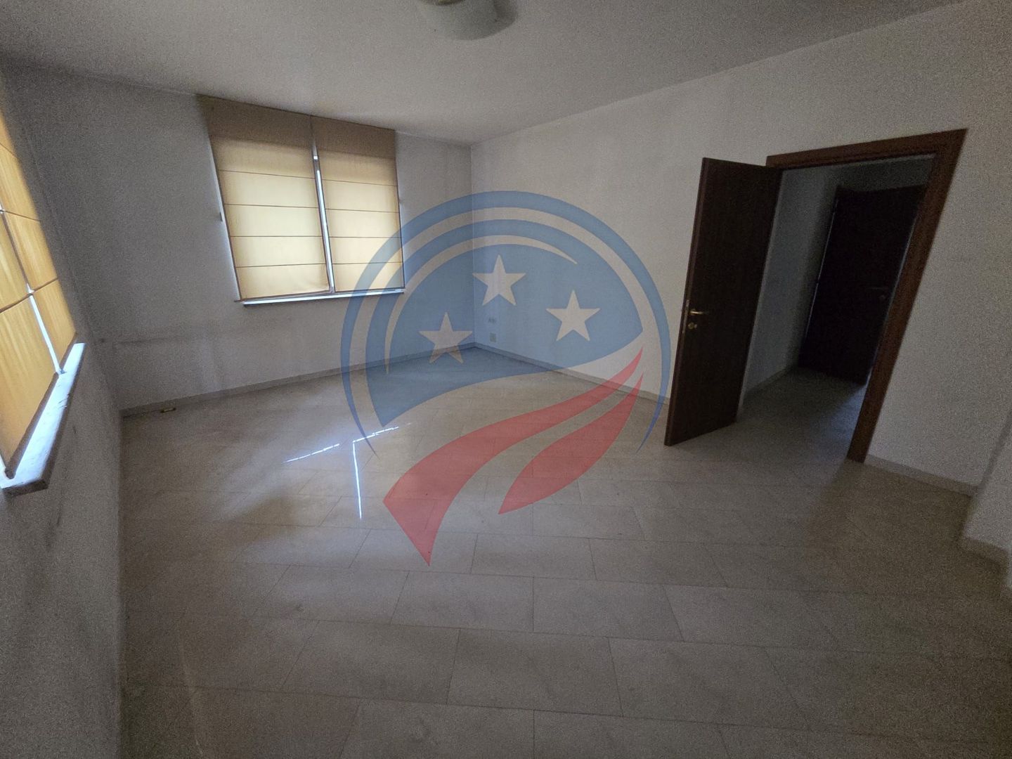 Oportunitate investiție: Vilă cu 4 unități independente, Platoul Cornești - Poză 5