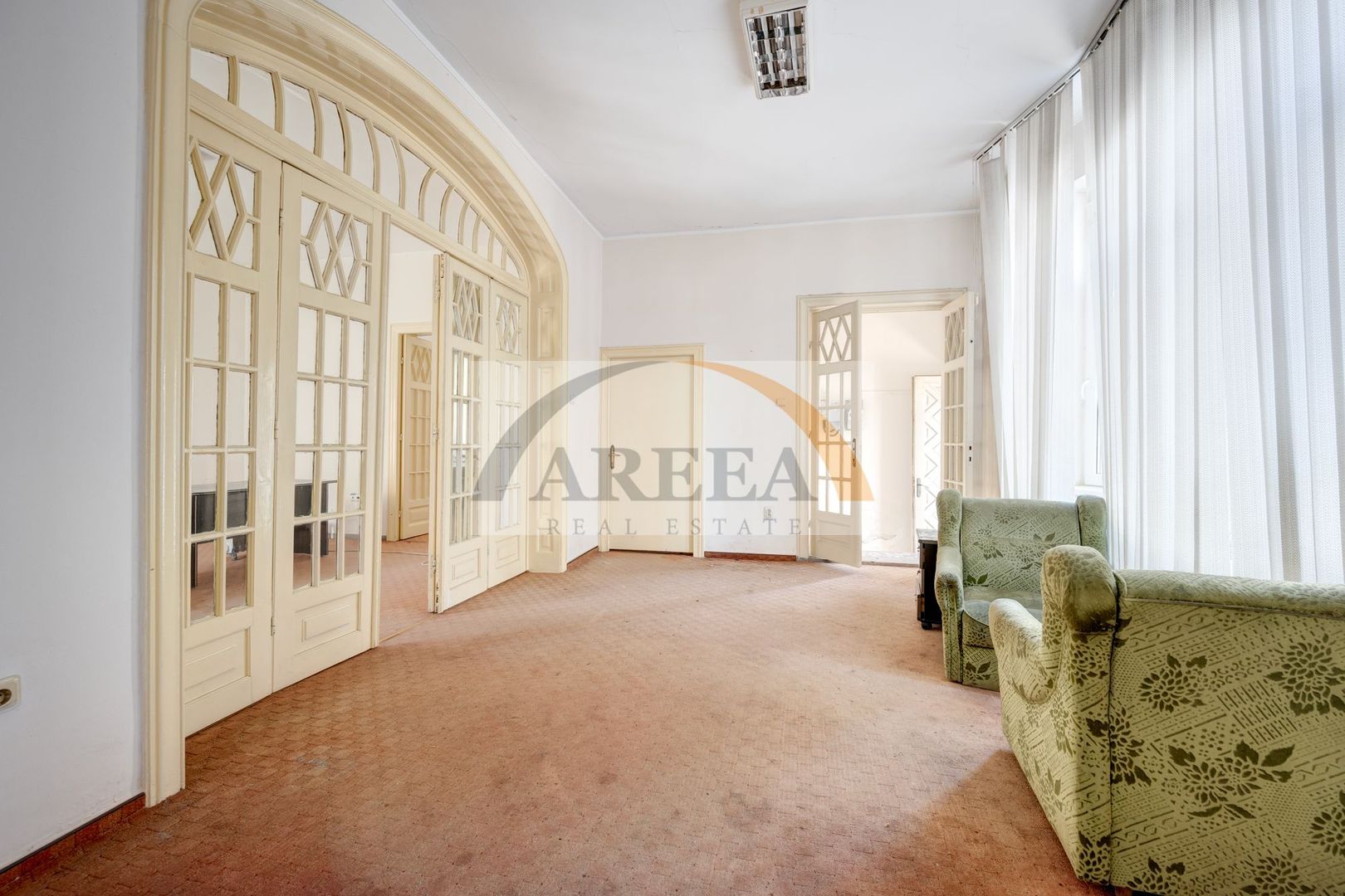 ULTRACENTRAL - Vilă UNICĂ și cu POTENȚIAL uriaș, o poveste de succes - Poză 6