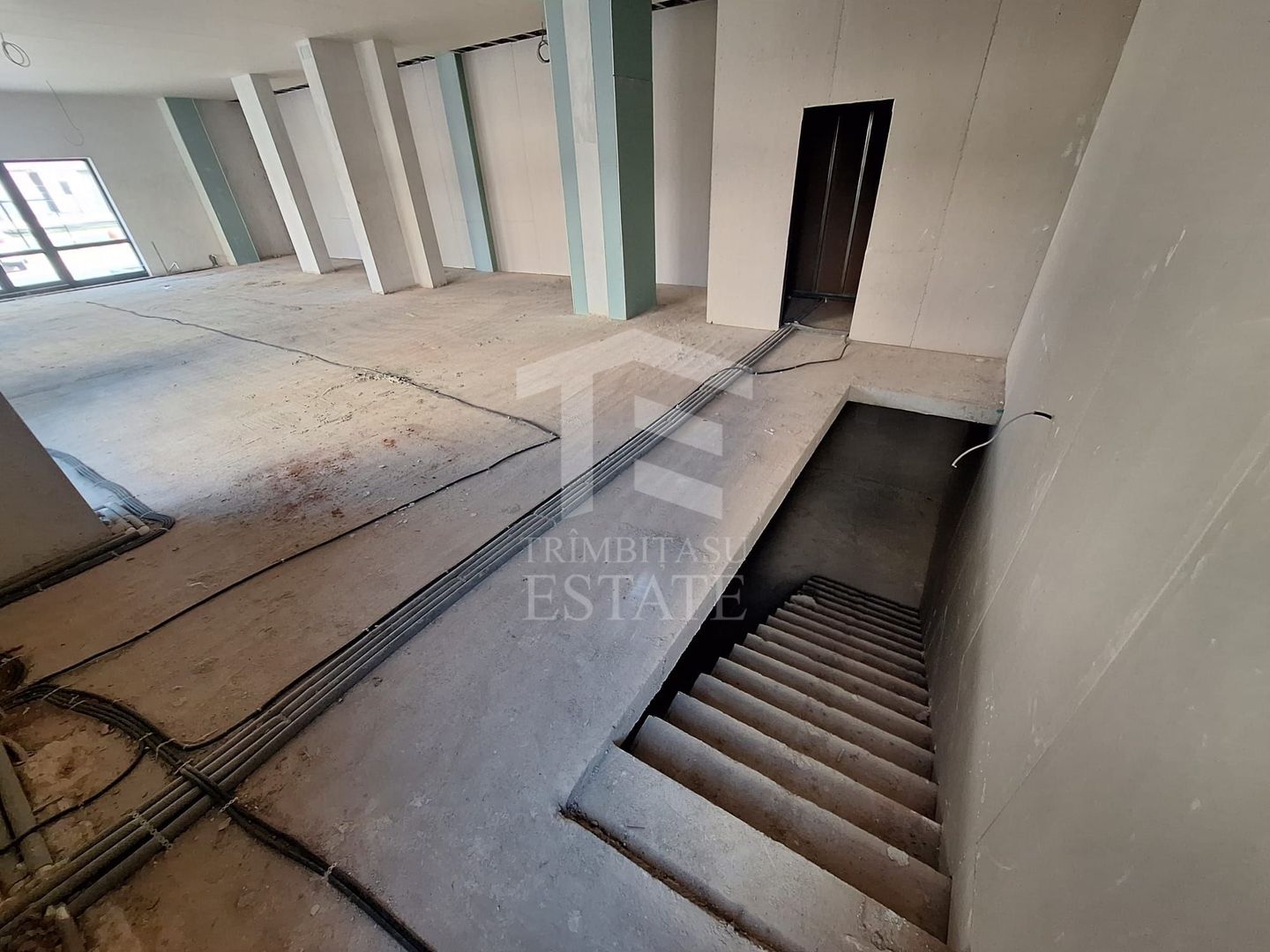 Spatiu Comercial Tunari Otopeni Bloc Nou - Stradal - 275 mp - parcari - Poză 6