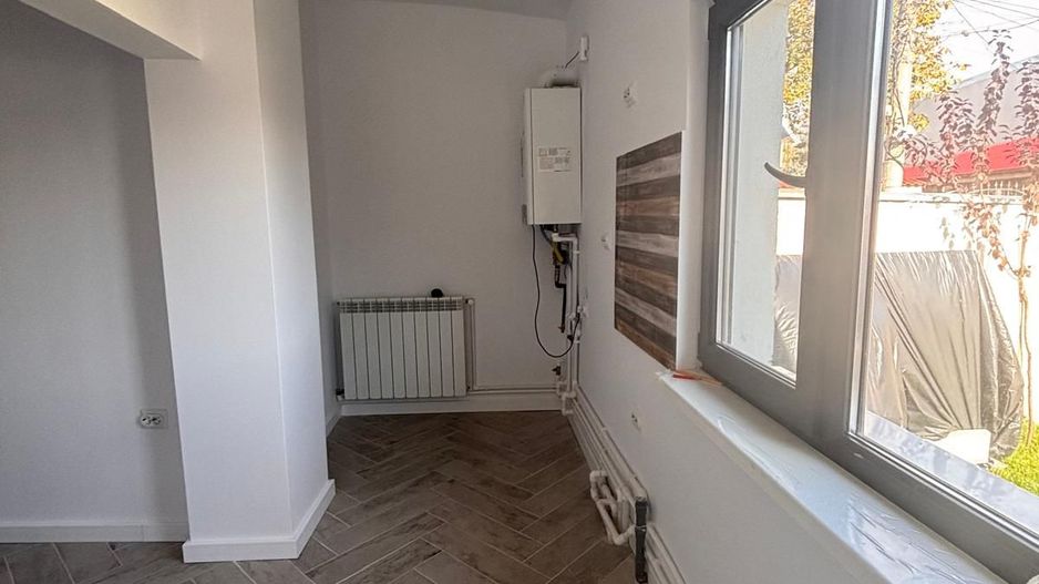 Casa complet renovata – ideala pentru locuinta, birouri sau investitie | - Poză 7