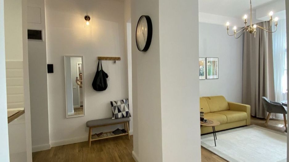 Proprietar vand ap2 camere in centrul Constantei/Parcul Primariei - Poză 2