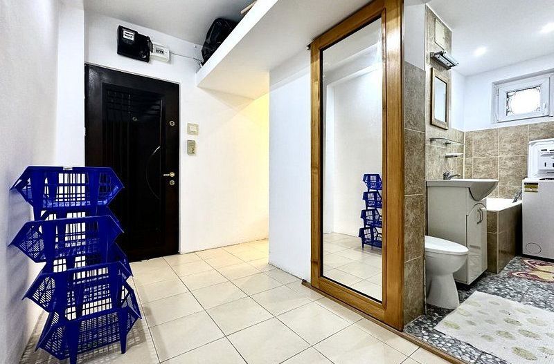 Apartament cu 3 camere de vânzare - Poză 15