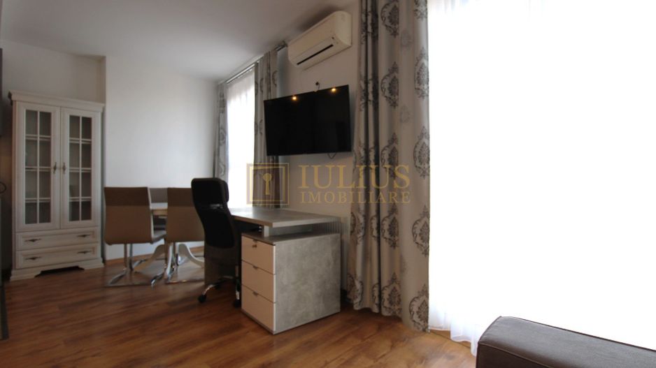 Complex URANUS PLAZA, zona Soarelui; rulouri electrice. - Poză 8