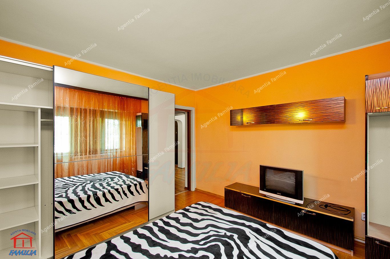Vanzare apartament cu 2 camere, centru( Egreta, bloc din 90''), parter - Poză 9