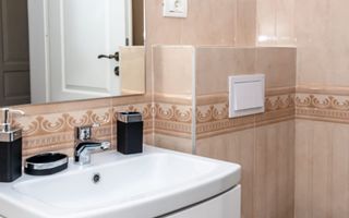 Apartament Renovat 2 Camere | Zona Sinaia - Centrala Proprie - Poză 7