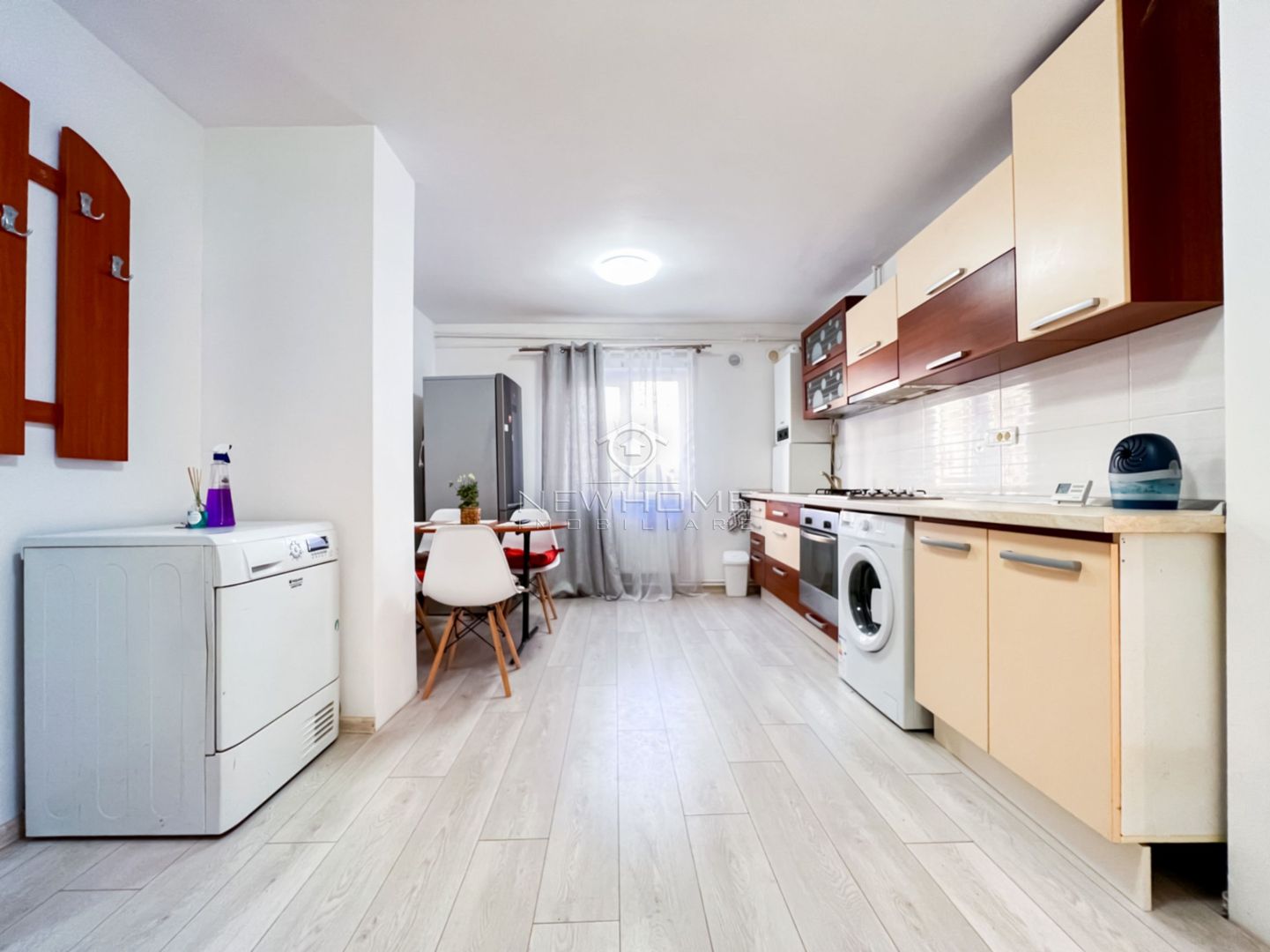 Apartament 2 camere decomandat, zona Iulius Mall - Poză 3