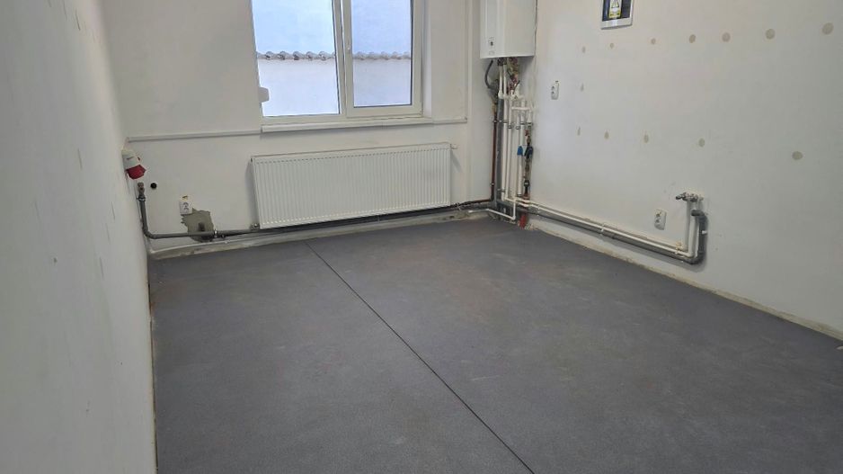 Vanzare apartament 3 camere Jiului - pretabil spatiu comercial - Poză 4