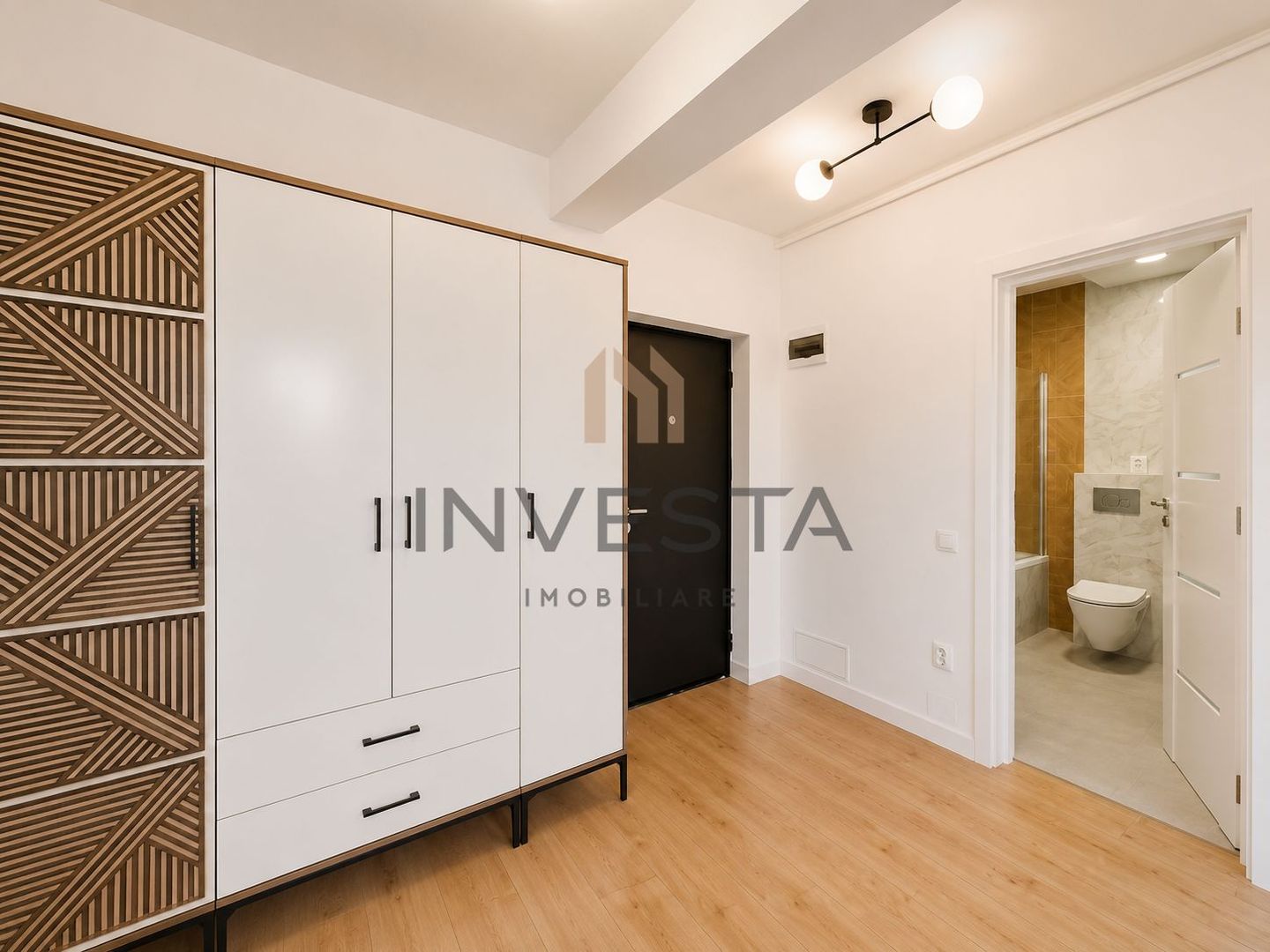 Apartament cu 3 camere si loc de parcare de inchiriat in zona Europa - Poză 9
